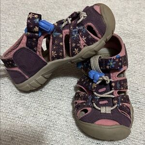 Keen Kids Sandals - Pink and Purple Floral